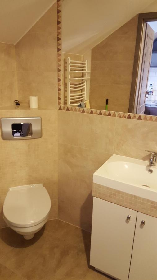 גיז'יצקו Apartament Unii Europejskiej מראה חיצוני תמונה